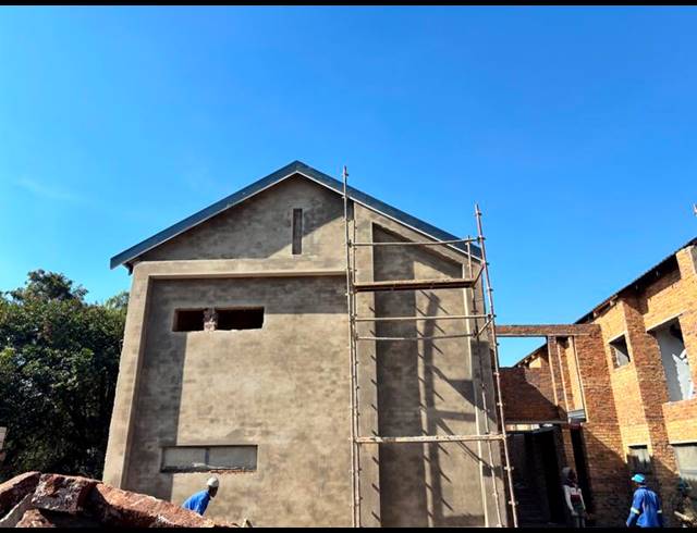 2 BEDROOM APARTMENT FOR SALE IN LYTTELTON